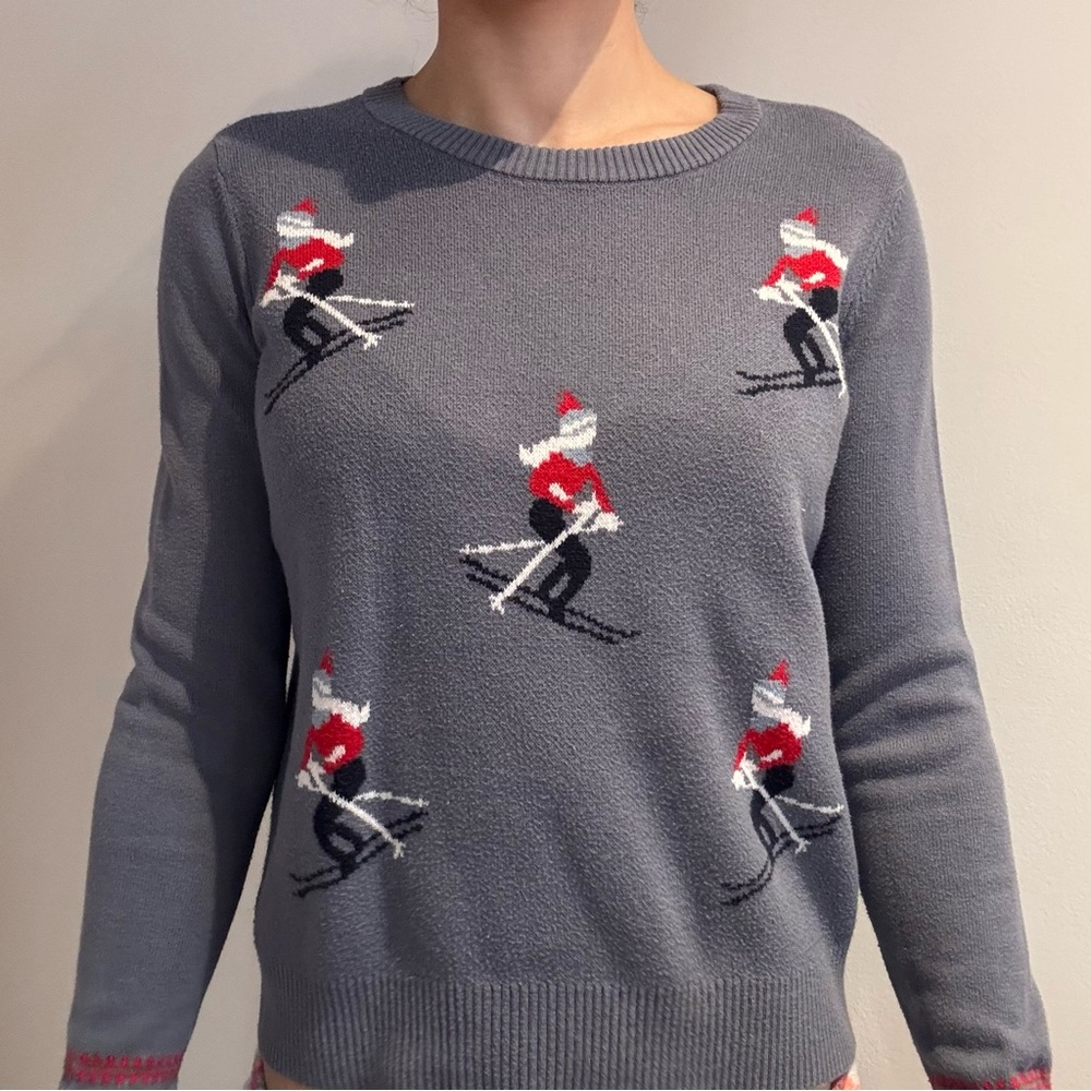 A&F santa skiing sweater
